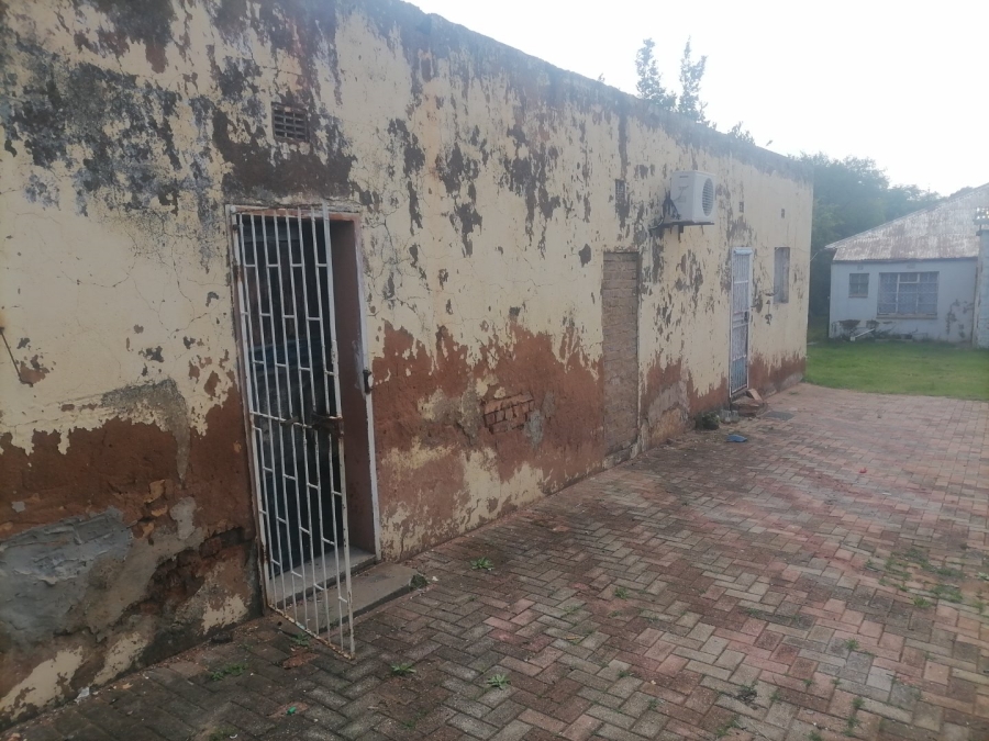 4 Bedroom Property for Sale in Oudorp North West
